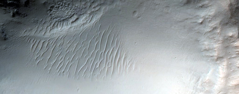 Terrain Near Icaria Fossae