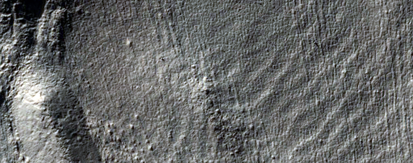 Tongue-Shaped Flow Feature Near Reull Vallis