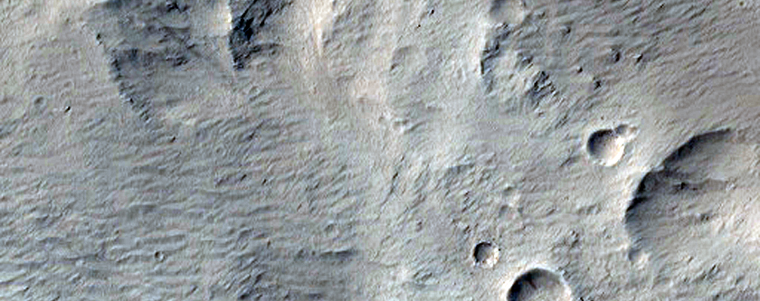 Slope Streaks in Pettit Crater