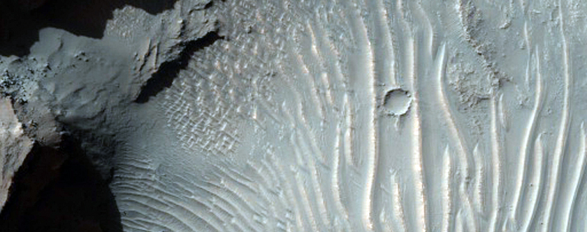 Bedrock Layers on Crater Floor in Noachis Terra