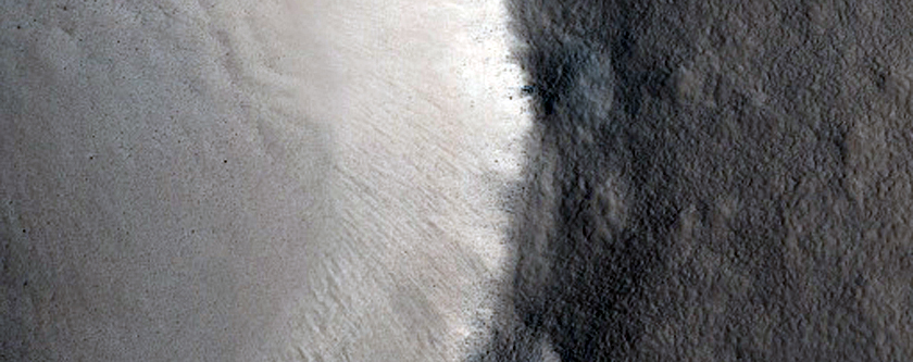 Moderately Fresh Crater on Northern Plains