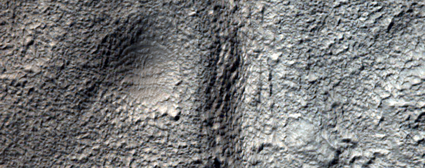 Channels in Crater Rim in Terra Cimmeria