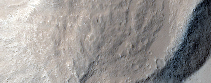 High Ridge in Olympus Mons Aureole