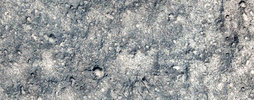 Flows and Crater Rim in Lunae Planum