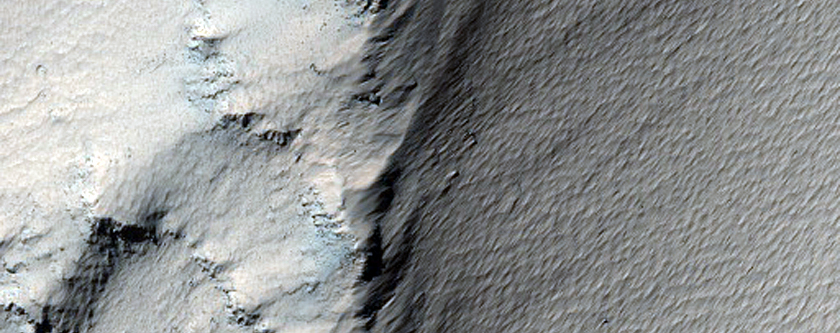 Tithonium Chasma Interior