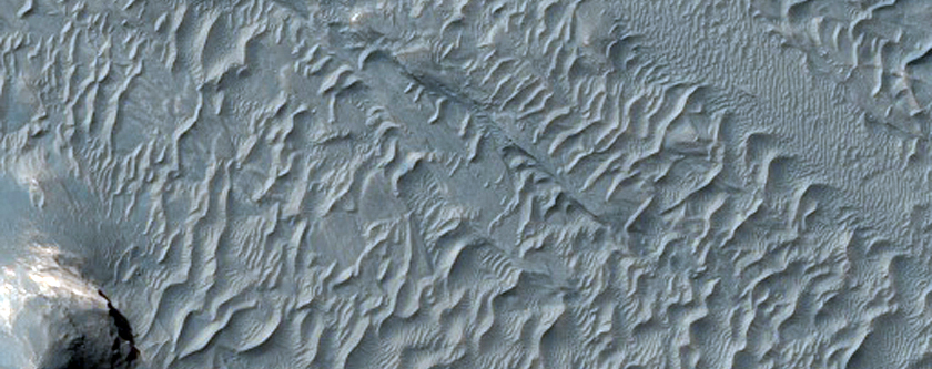 Finely Layered Possible Sulfate Deposits in Melas Chasma