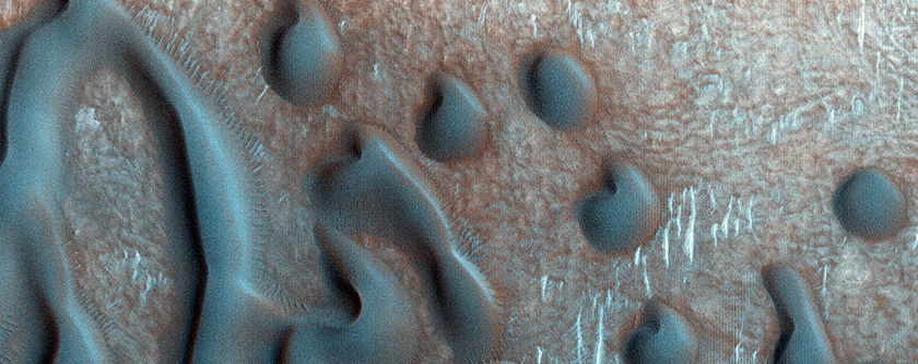 Dune Motion in Northern Plains Rampart Crater