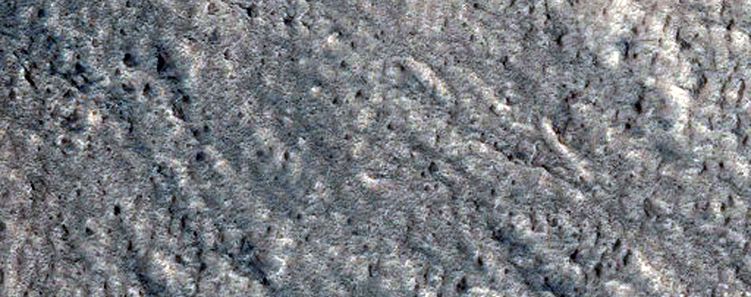Recent Crater on Northern Plains