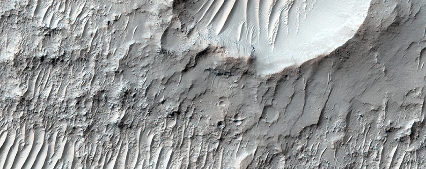 Crater Alcove and Rocky Deposits