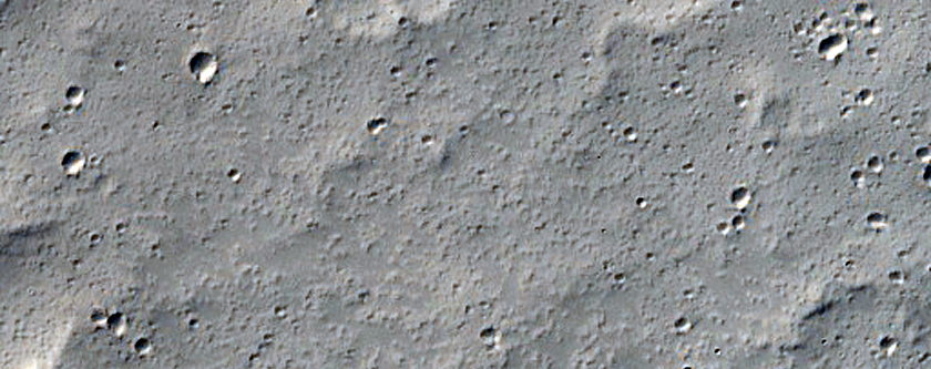 Well-Defined Rays Emanating from Gratteri Crater
