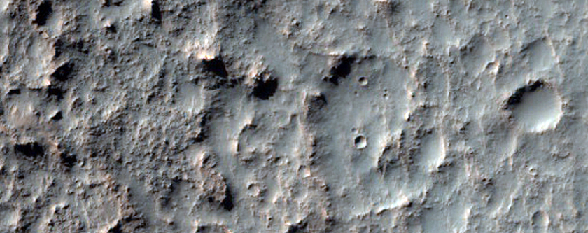 Overlapping Sinuous Ridges in Eastern Mariner Crater