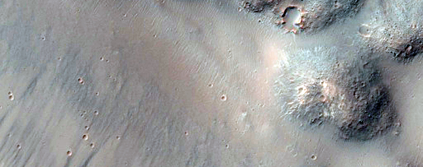 Possible Phyllosilicates in Aureum Chaos