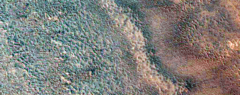 Marginal Ramparts within the Uppermost North Polar Layered Deposits