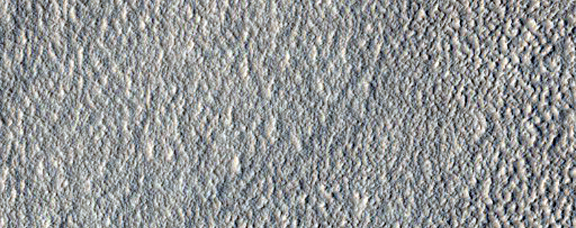 Central Peak of Northern Plains Crater
