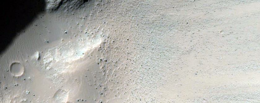 Well-Preserved 3-Kilometer Diameter Impact Crater