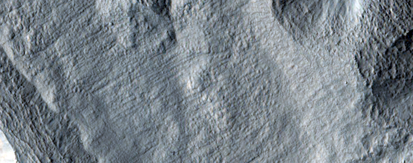 Well-Preserved Crater with Layered Ejecta on Northern Plains