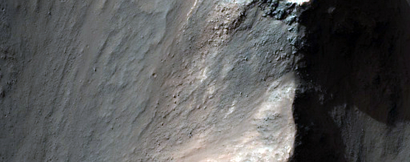 South Facing Wall of Valles Marineris Near Coprates Chasma
