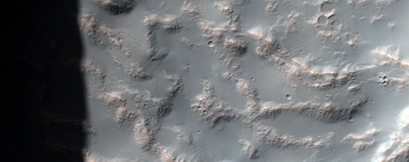Crater in Tyrrhena Terra