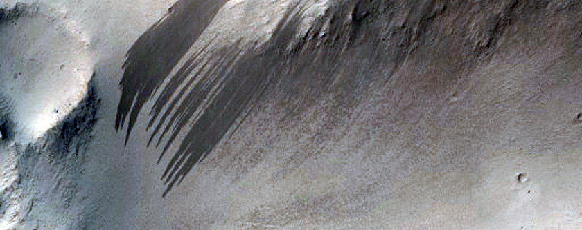 Slope Streaks