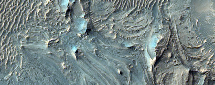 Melas Chasma and Floor Contact