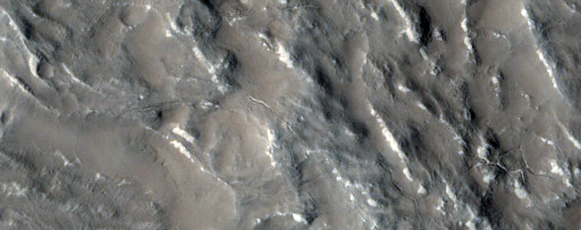 Boundary of Inner and Outer Ejecta Layers in Bacolor Crater