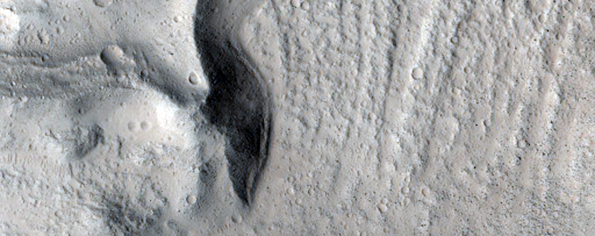Well-Preserved 6-Kilometer Impact Crater