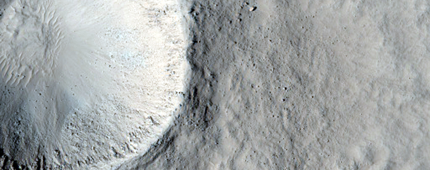 IR-Distinct Crater
