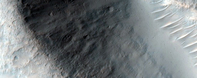 Crater Ejecta in Terra Tyrrhena
