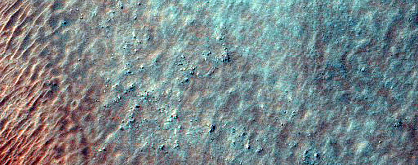 Possible Layers in Southern Mid-Latitude Crater
