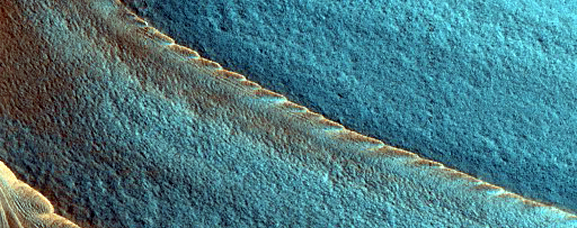 North Polar Layered Deposits Peripheral Scarp in Late Summer
