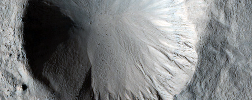 Well-Preserved 500-Meter Impact Crater
