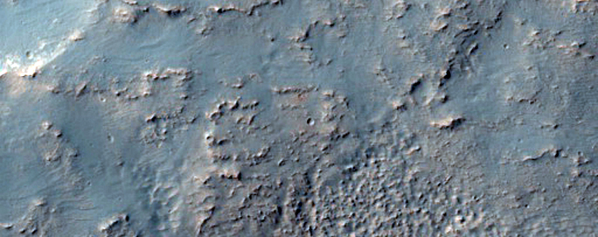 Tall Massif along Northeast Hellas Planitia Rim
