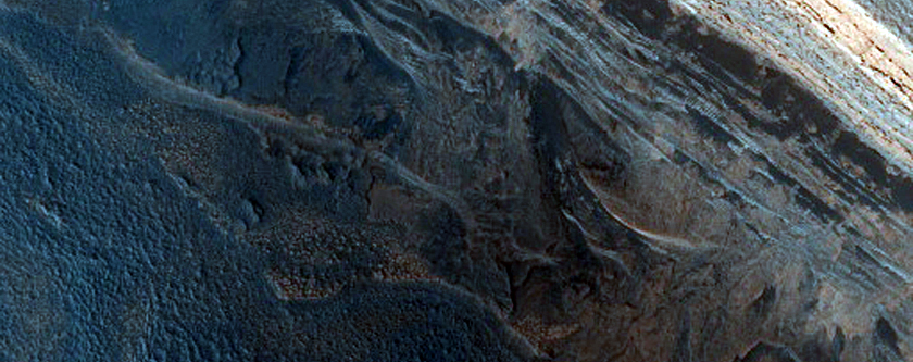 Steep North Polar Peripheral Scarp
