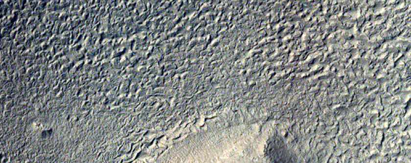 Large Simple Ridges in Terra Cimmeria

