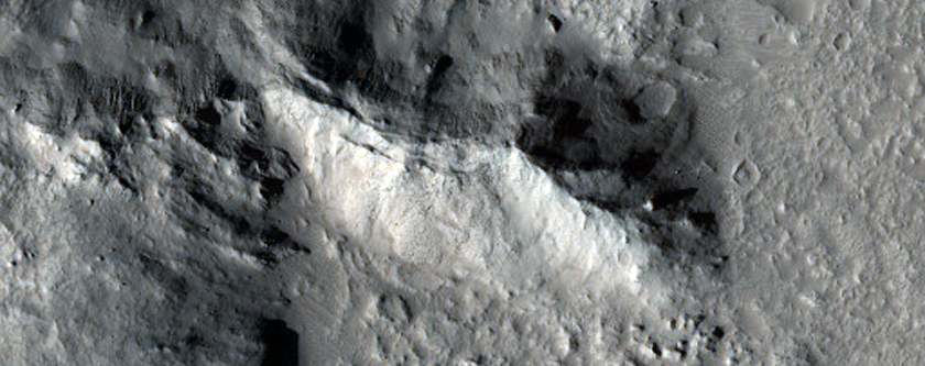 Recent 6-Kilometer Diameter Crater in Northern Plains
