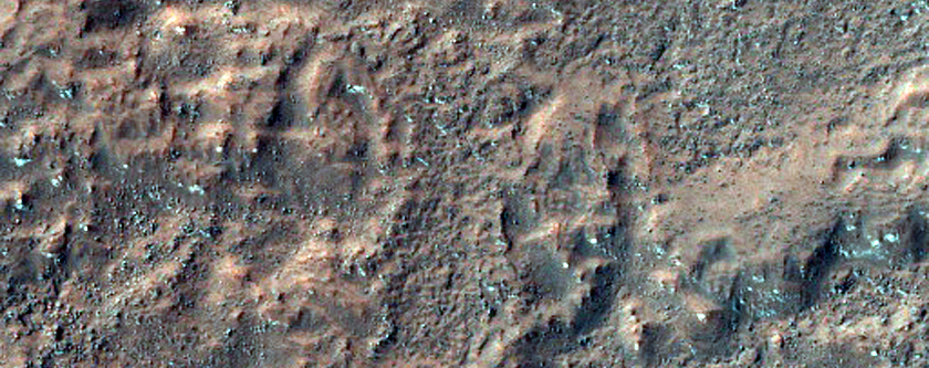 Rocky Flows in Terra Sirenum

