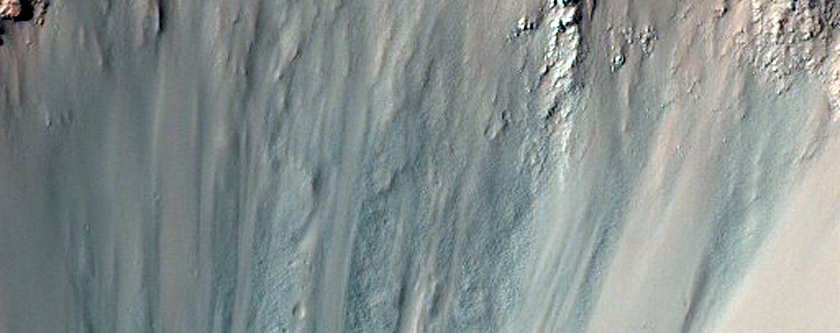 Well-Preserved 6-Kilometer Impact Crater
