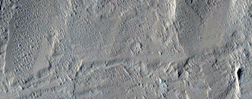 Possible Repetitive Bedding Near Base of Central Lobe of Medusae Fossae
