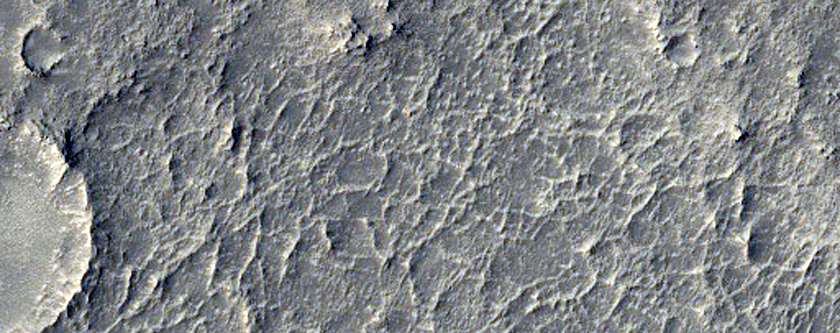 Exposed Crater Floor-Fill Strata in CTX G14_023815_2011_XN_21N307W
