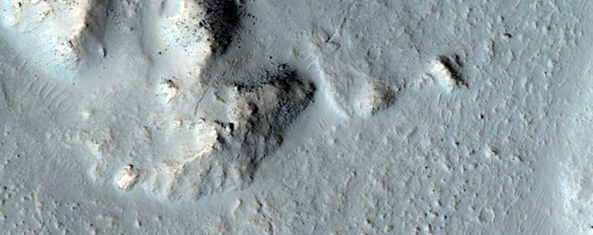 Well-Preserved 6-Kilometer Impact Crater in Acidalia Planitia
