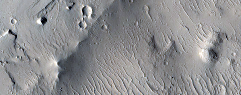 Graben with Many Slope Streaks
