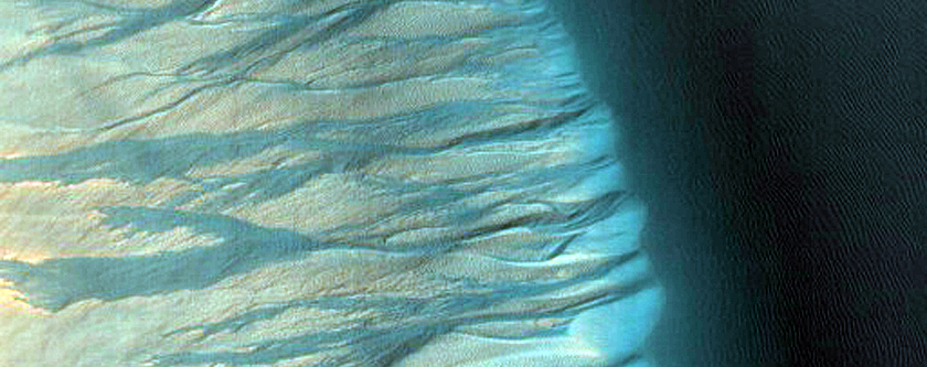 Dune Change Detection in Kaiser Crater
