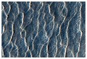 Ridges Interacting with Obstacle in Deuteronilus Mensae