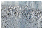 Flow Features in Mamers Valles