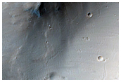 Crater Rim in Greater Terra Sirenum