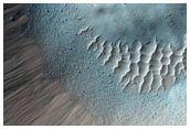 Fresh 3-Kilometer Crater in Tyrrhena Terra