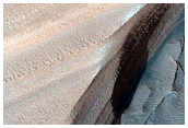 Dunes with Bright-Dark-Bright Bands