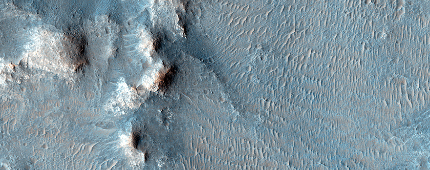 Fractured Region in Margaritifer Terra
