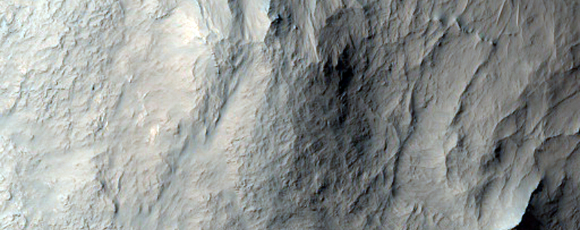 Central Peak of An Impact Crater in Promethei Terra
