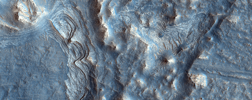 Distorted Layers in Noctis Labyrinthus